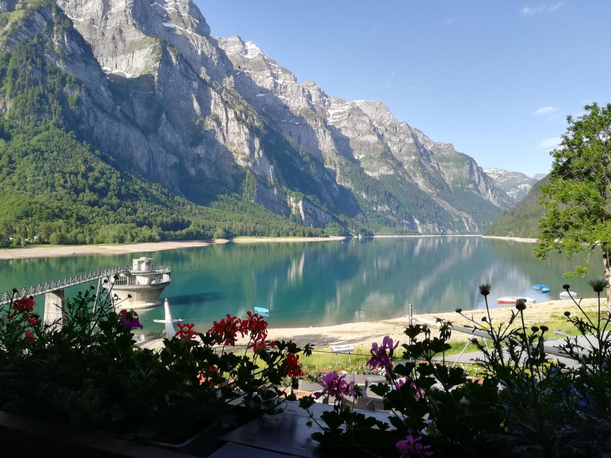 Hotel Rhodannenberg Ag Гларус Номер фото